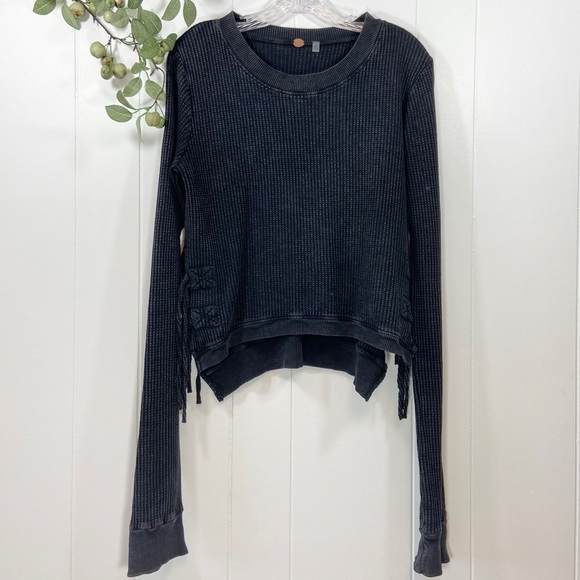 FP One Free People Cropped Thermal Interlaken Top - Picture 4 of 8